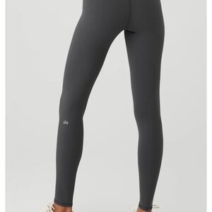 Alo Yoga Charcoal Leggings